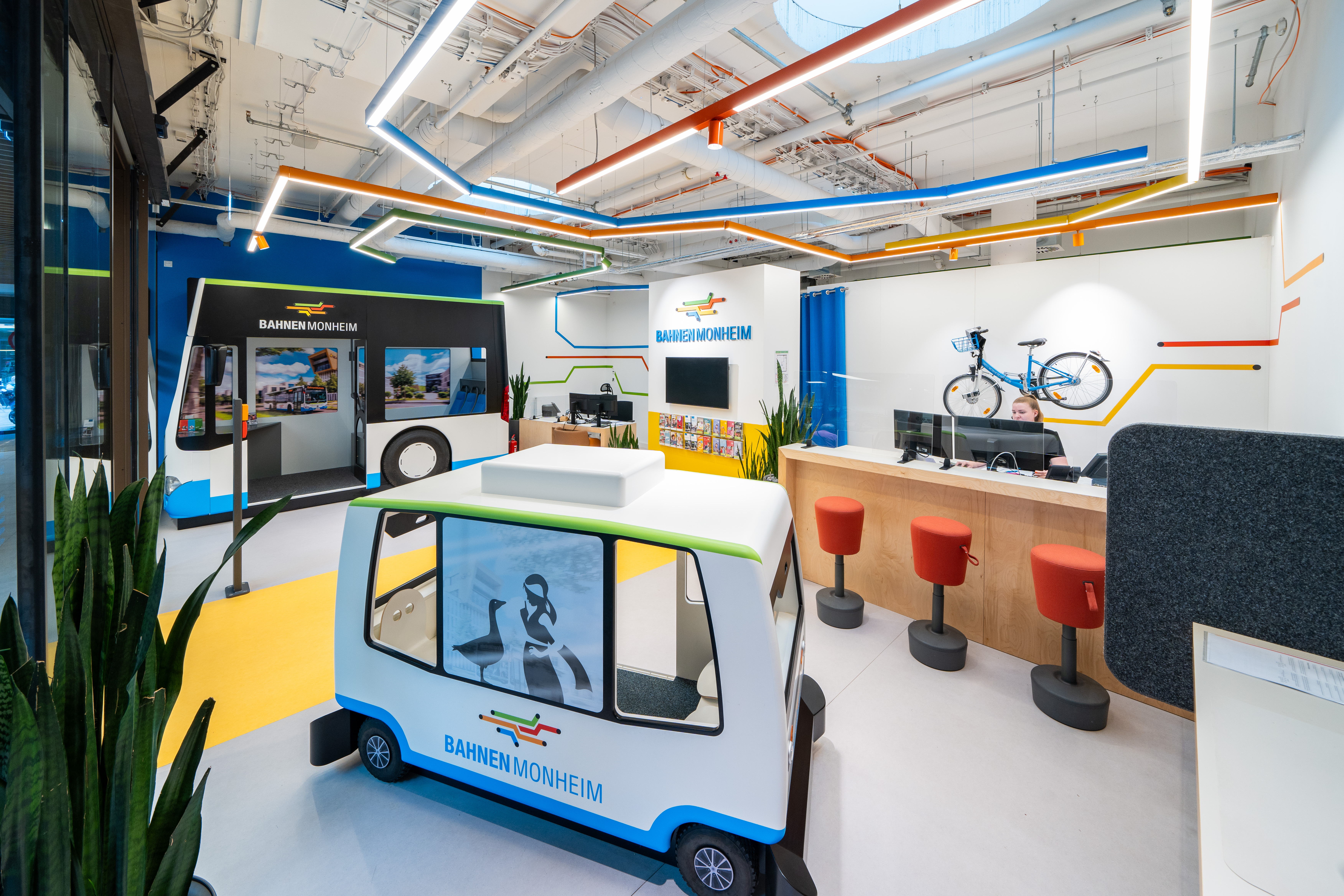 20230710tk Monheim Mitte Bahnen Monheim 004